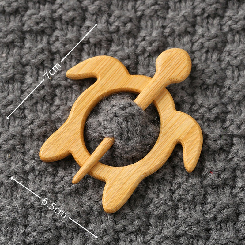 Brooch pin with wooden animal pattern Wooden Animal Brooch Gift