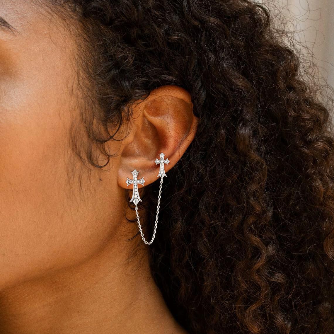 Double cross stud earrings for women and men, fashionable party, personalized style, and outdoor gifts