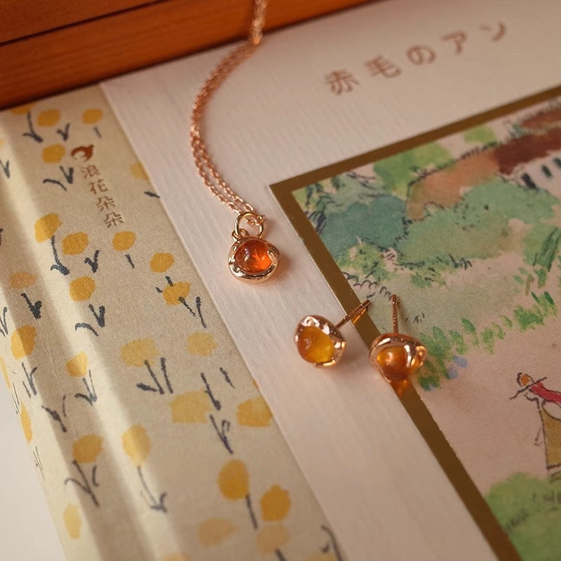 Time Fragment Amber Necklace for Women Spring Summer New Style Choker Niche Light Luxury Retro Simple High-end Collarbone Chain