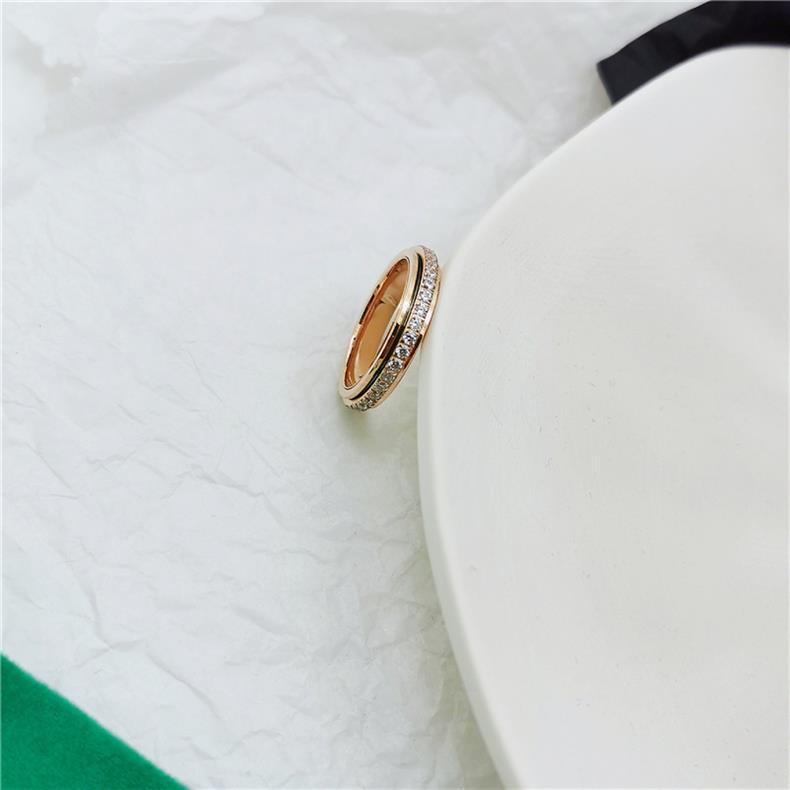 Rotatable stress-relieving rings for women and men, wedding promises, fashionable queuing, daily stacking, outdoor