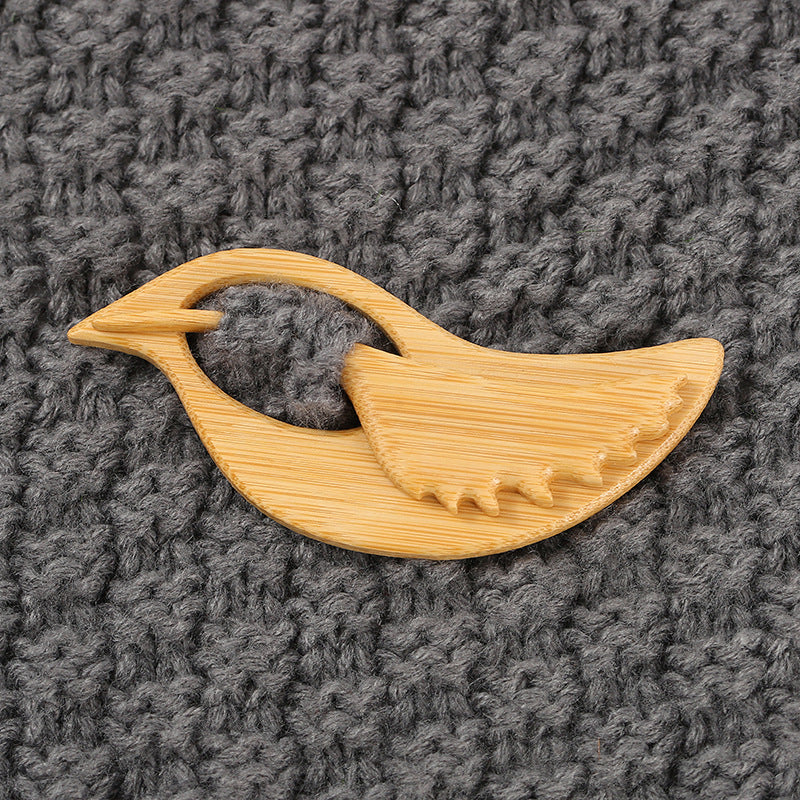 Brooch pin with wooden animal pattern Wooden Animal Brooch Gift