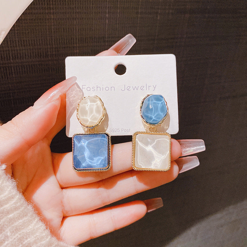 The sea and sky design asymmetrical square color blocks, 3D earrings