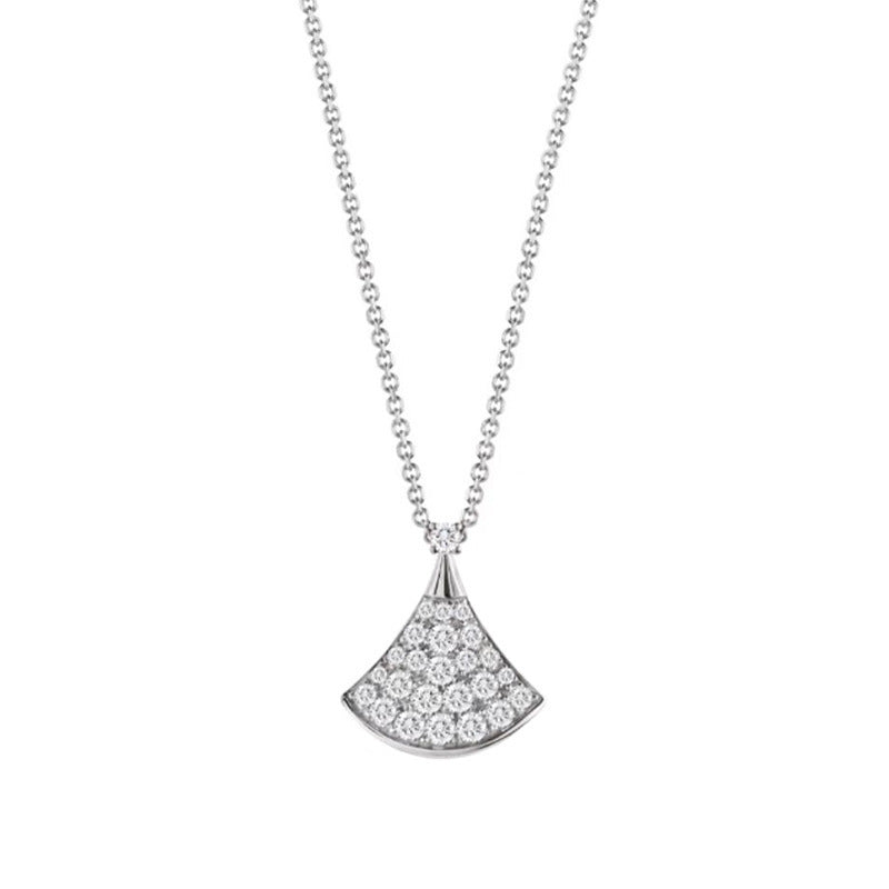 Natural mother-of-pearl dress necklace with high-end fan-shaped pendant and collarbone chain