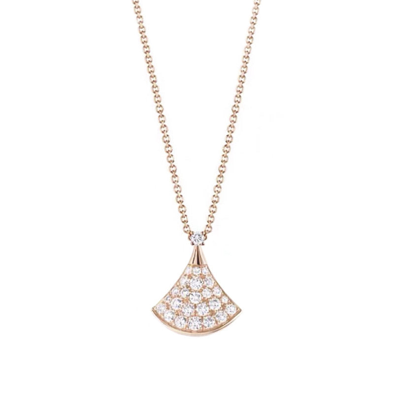Natural mother-of-pearl dress necklace with high-end fan-shaped pendant and collarbone chain