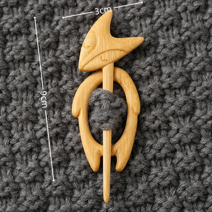Brooch pin with wooden animal pattern Wooden Animal Brooch Gift