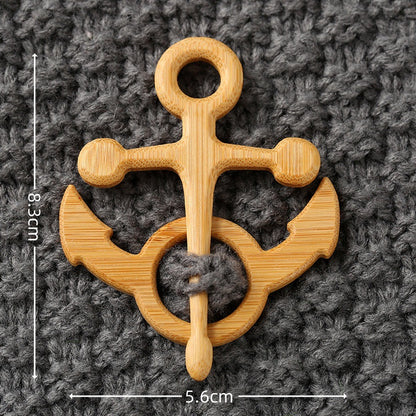 Brooch pin with wooden animal pattern Wooden Animal Brooch Gift