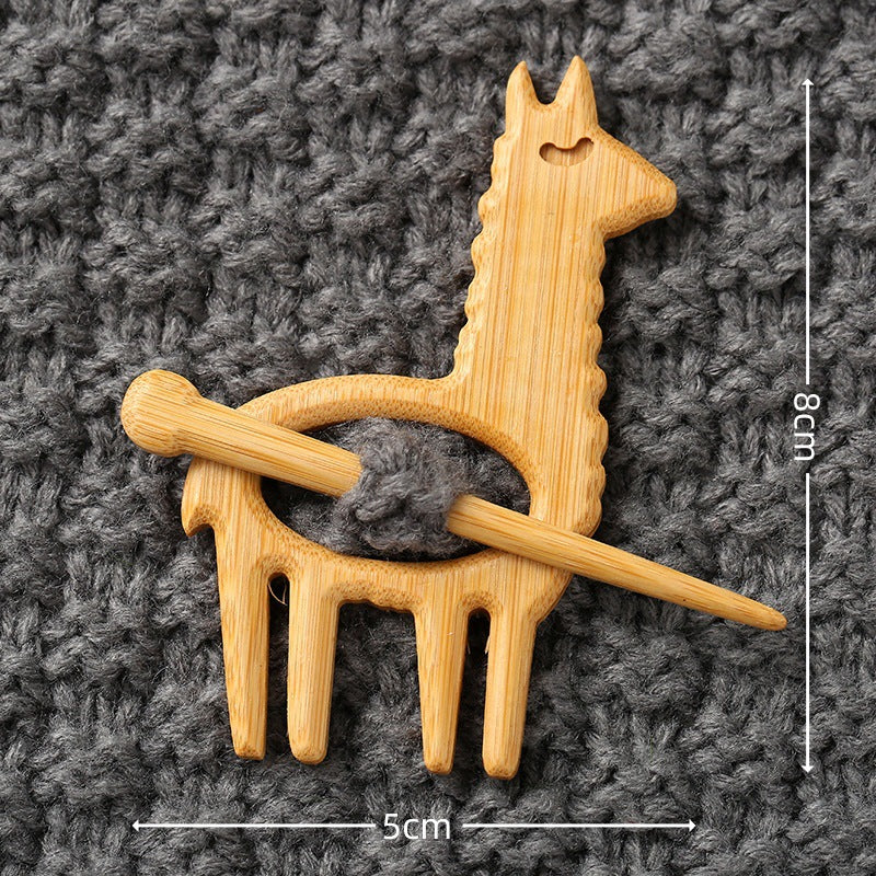 Brooch pin with wooden animal pattern Wooden Animal Brooch Gift