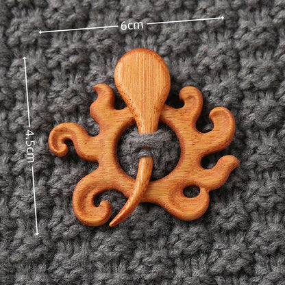 Brooch pin with wooden animal pattern Wooden Animal Brooch Gift