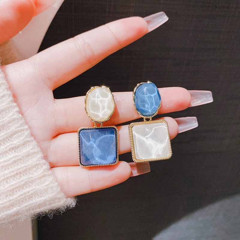 The sea and sky design asymmetrical square color blocks, 3D earrings