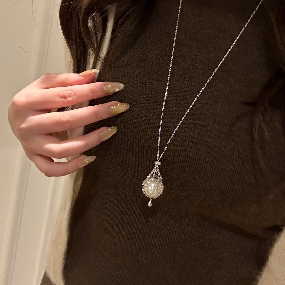Diamond-Encrusted Net Pocket Design Pearl Necklace Detachable Light Luxury Sweater Chain Women's Necklace Choker Gift