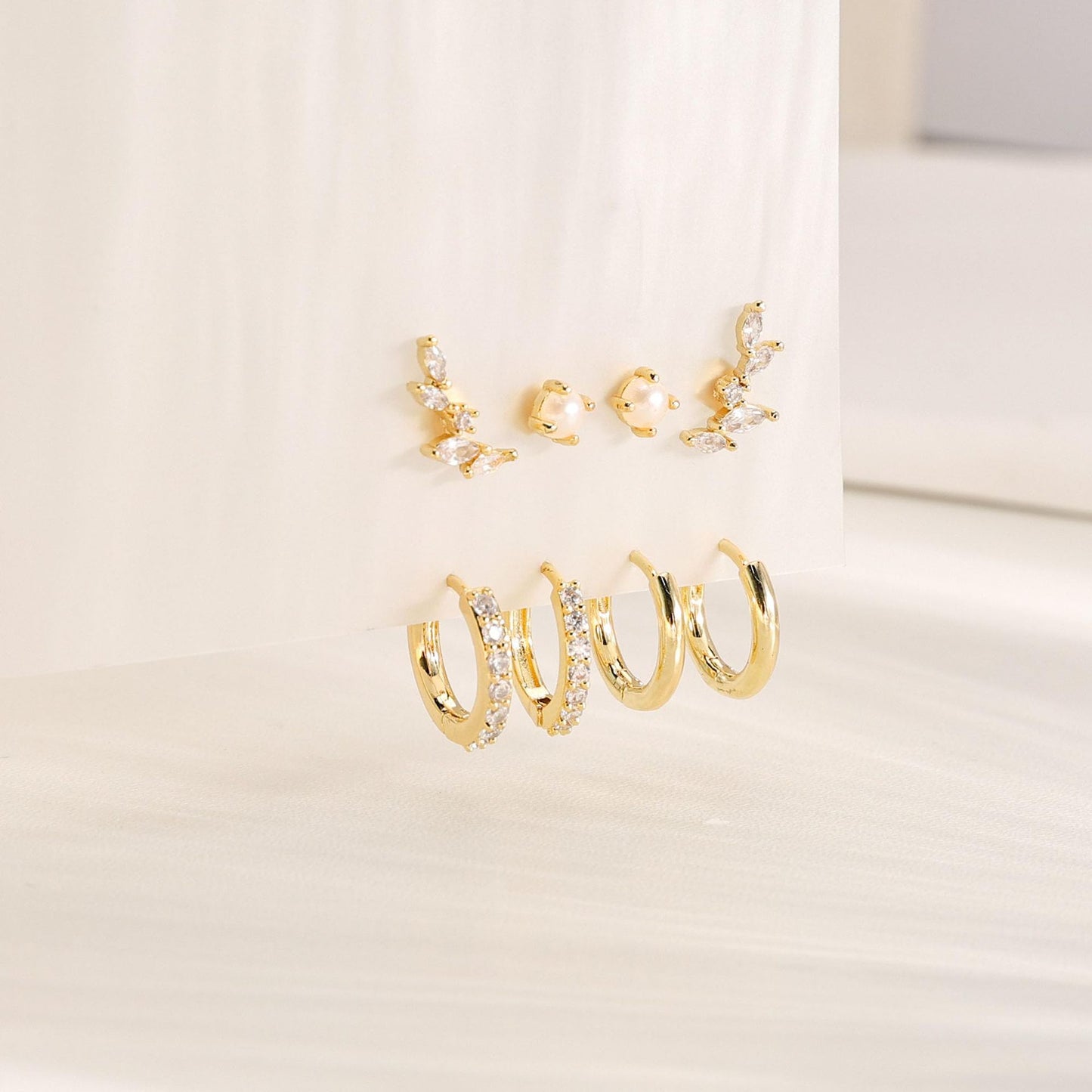 Elegant artificial stud earrings are summer gifts