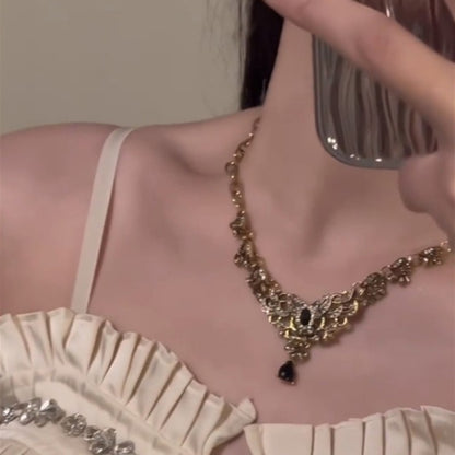 Vintage Court Style Zircon Water Drop Necklace for Women, Niche Exaggerated Collarbone Chain Neck Chain