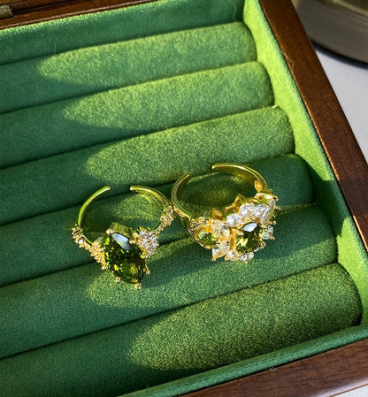 Vintage Jewelry French Retro Exquisite Niche Light Luxury Palace Style High-end Olive Green New Open Ring for Women