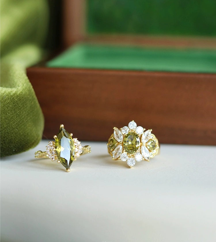 Vintage Jewelry French Retro Exquisite Niche Light Luxury Palace Style High-end Olive Green New Open Ring for Women