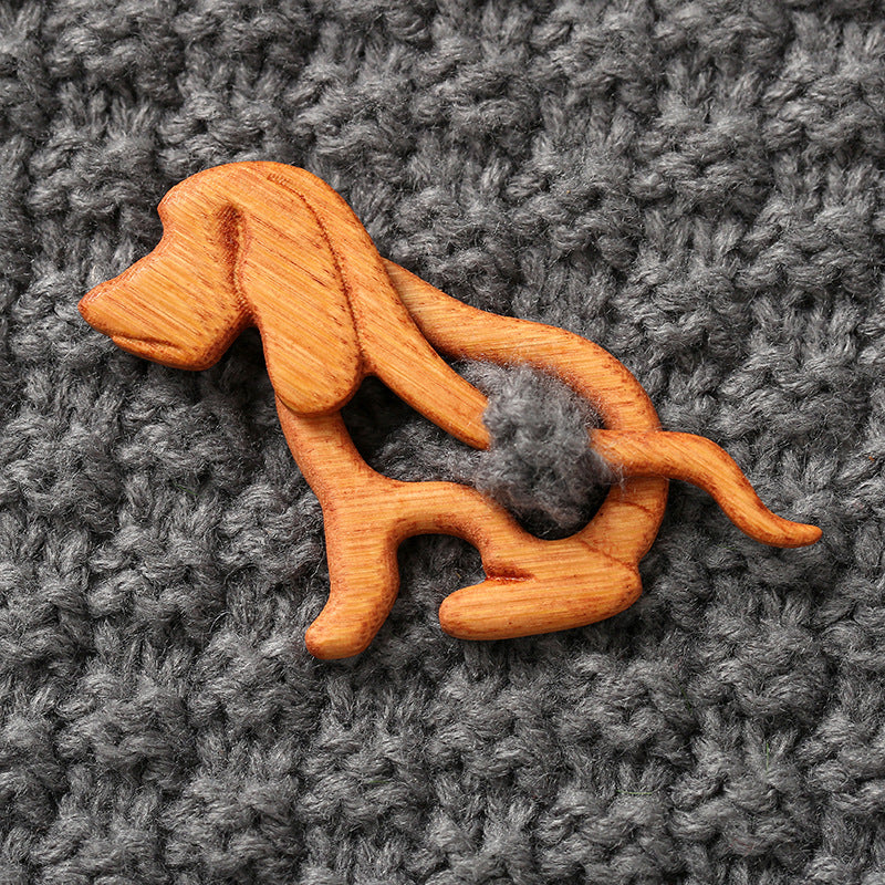Brooch pin with wooden animal pattern Wooden Animal Brooch Gift