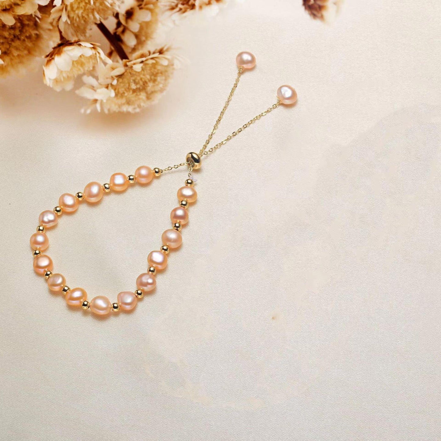 French Retro Baroque Irregular Pearl Pull Chain Bracelet for Women, Light Luxury High-end Niche Design, Fashionable and Versatile