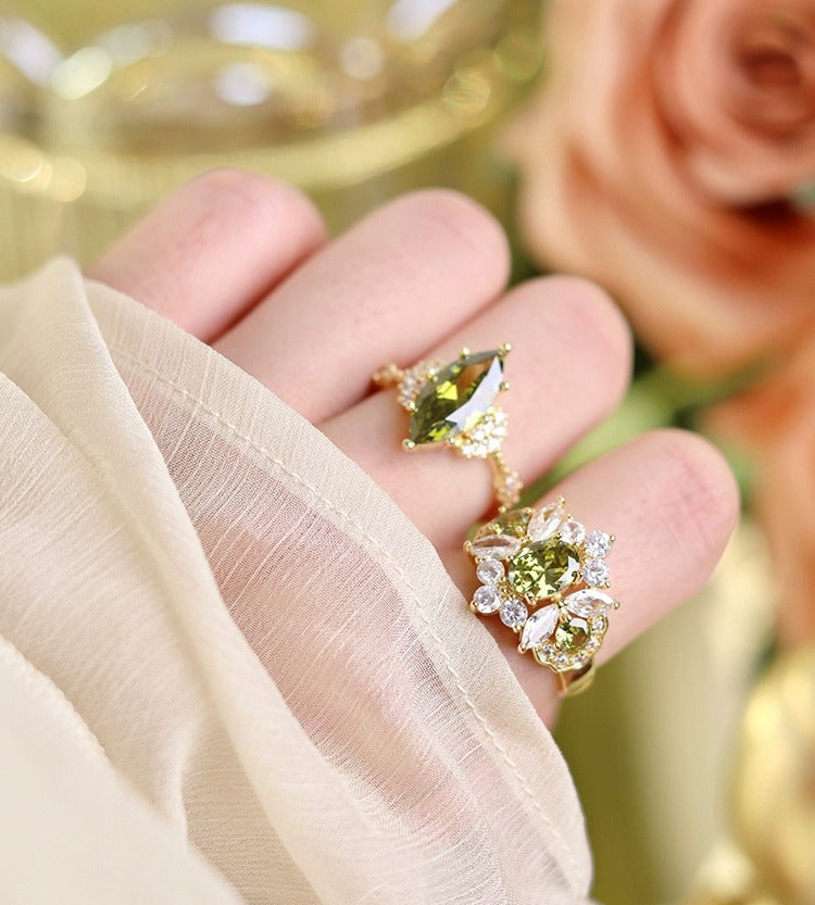 Vintage Jewelry French Retro Exquisite Niche Light Luxury Palace Style High-end Olive Green New Open Ring for Women