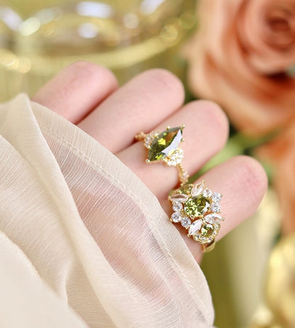 Vintage Jewelry French Retro Exquisite Niche Light Luxury Palace Style High-end Olive Green New Open Ring for Women