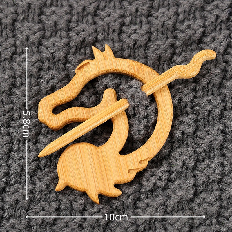 Brooch pin with wooden animal pattern Wooden Animal Brooch Gift