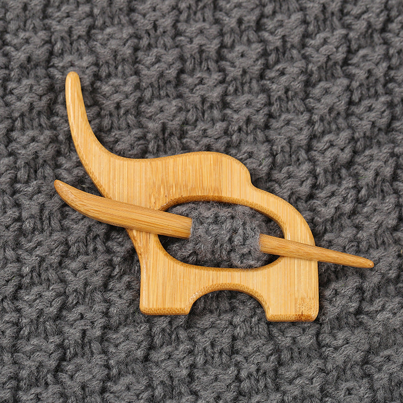Brooch pin with wooden animal pattern Wooden Animal Brooch Gift