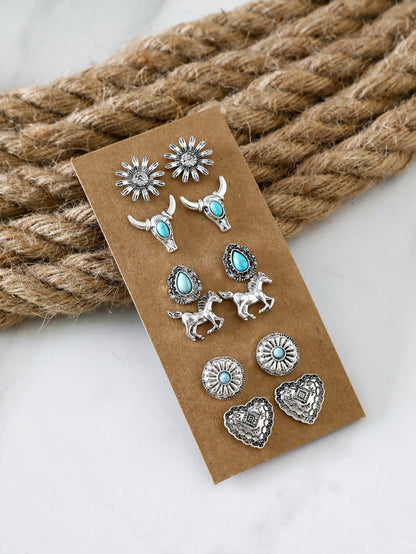 Western Cowboy Style Turquoise Earrings Vintage Ethnic Style Turquoise Flower Bull Head Horse Heart Carved Stud Earrings for Women