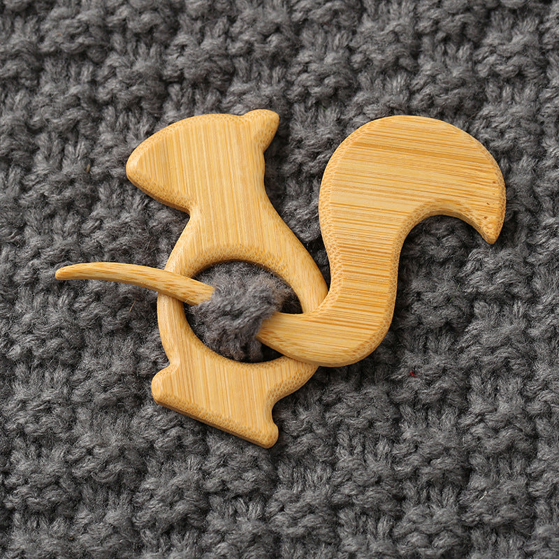 Brooch pin with wooden animal pattern Wooden Animal Brooch Gift