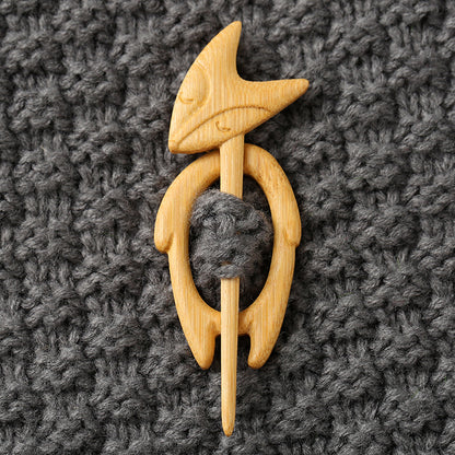 Brooch pin with wooden animal pattern Wooden Animal Brooch Gift