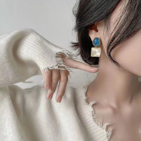 The sea and sky design asymmetrical square color blocks, 3D earrings