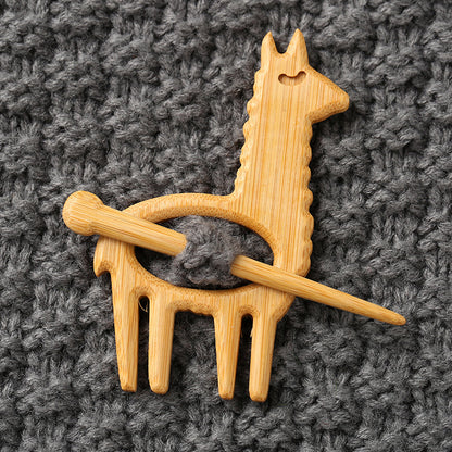 Brooch pin with wooden animal pattern Wooden Animal Brooch Gift
