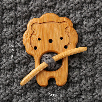 Brooch pin with wooden animal pattern Wooden Animal Brooch Gift